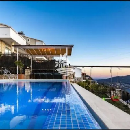 Serenity 2 Villa Kas
